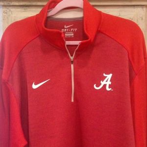 Nike University of Alabama Dri-Fit 1/4 zipper pull over. Like new CRIMSON COLOR